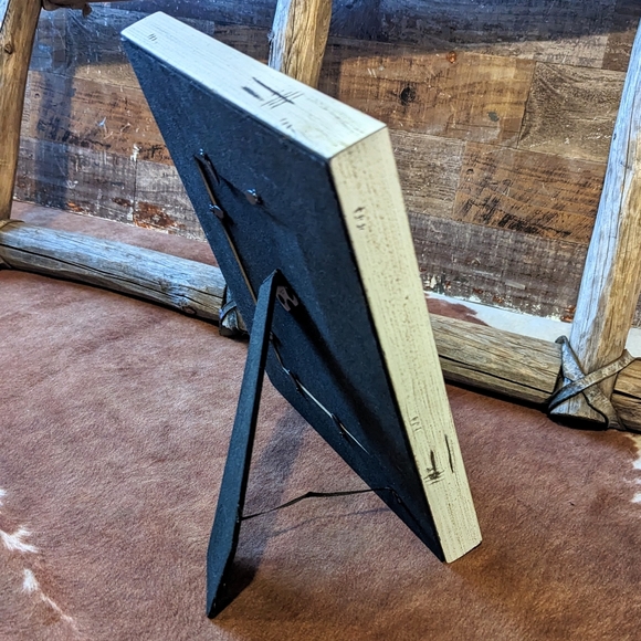 Antique White Color Distressed Metal Picture Frame - Picture 8 of 12